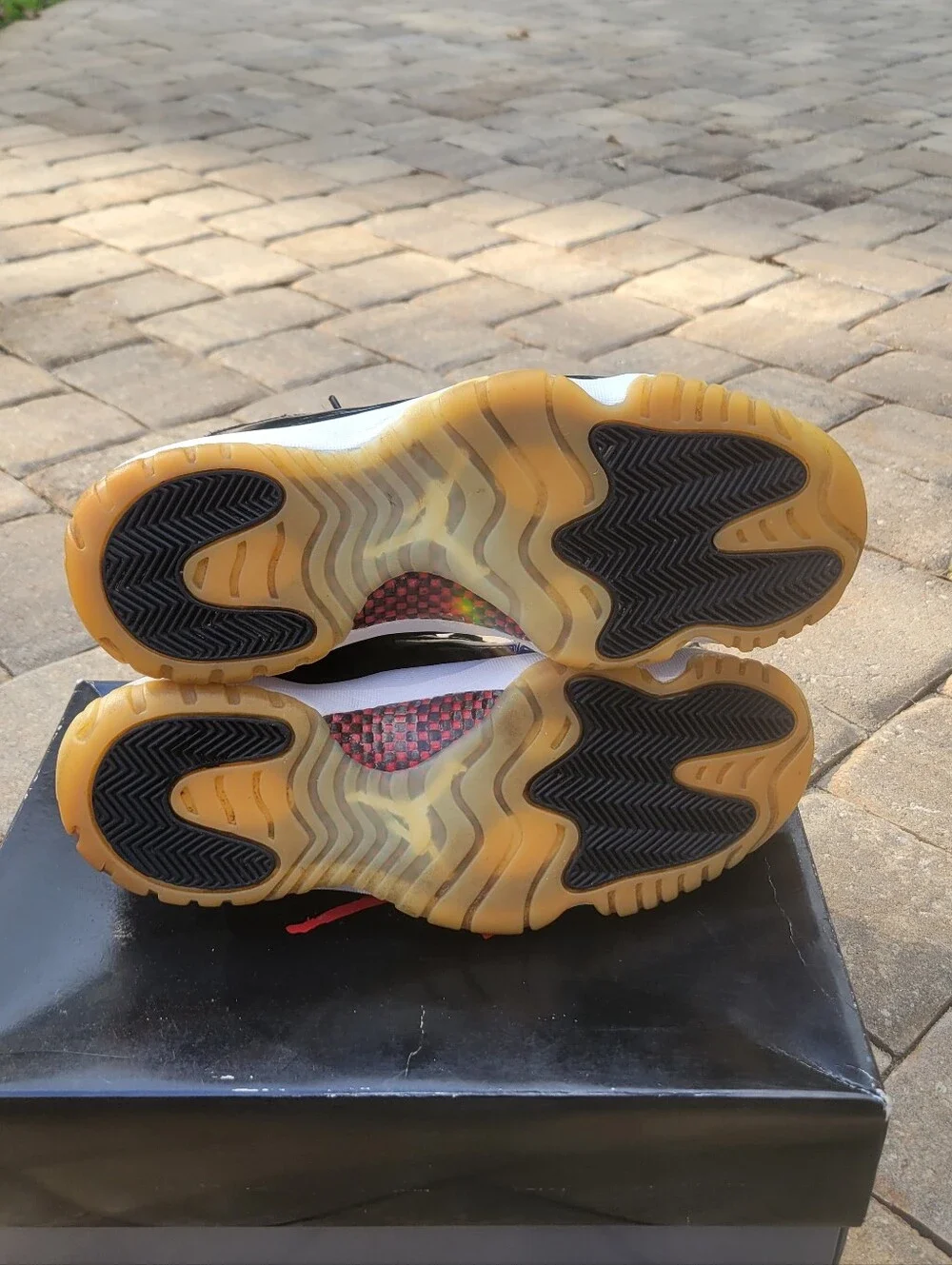 Jordan 11 Retro Low '72-10'